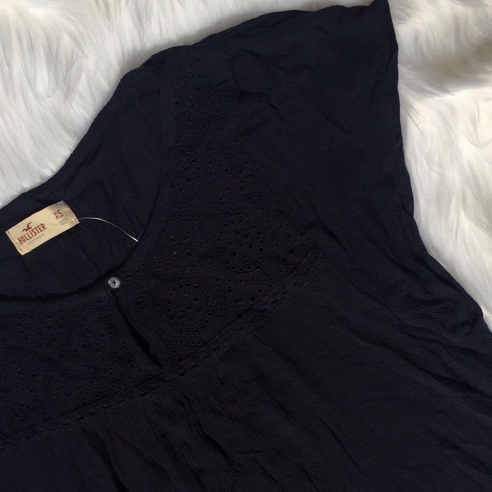 🆕Hollister Blouse